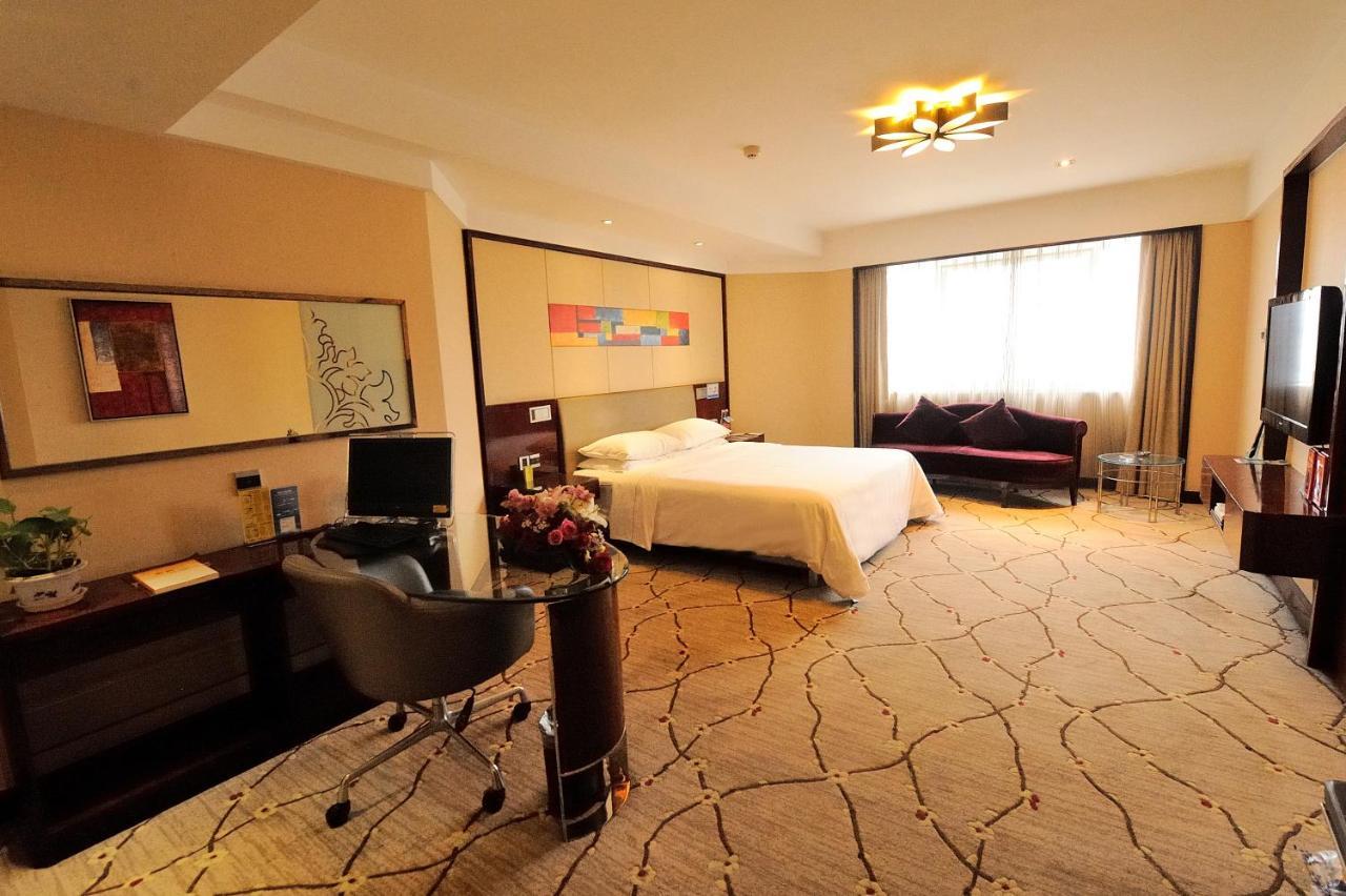 Inzone Garland Hotel Jinan Bagian luar foto