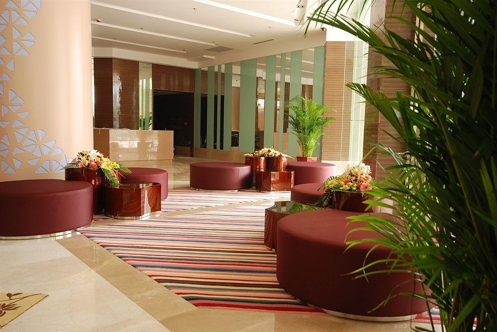 Inzone Garland Hotel Jinan Bagian luar foto