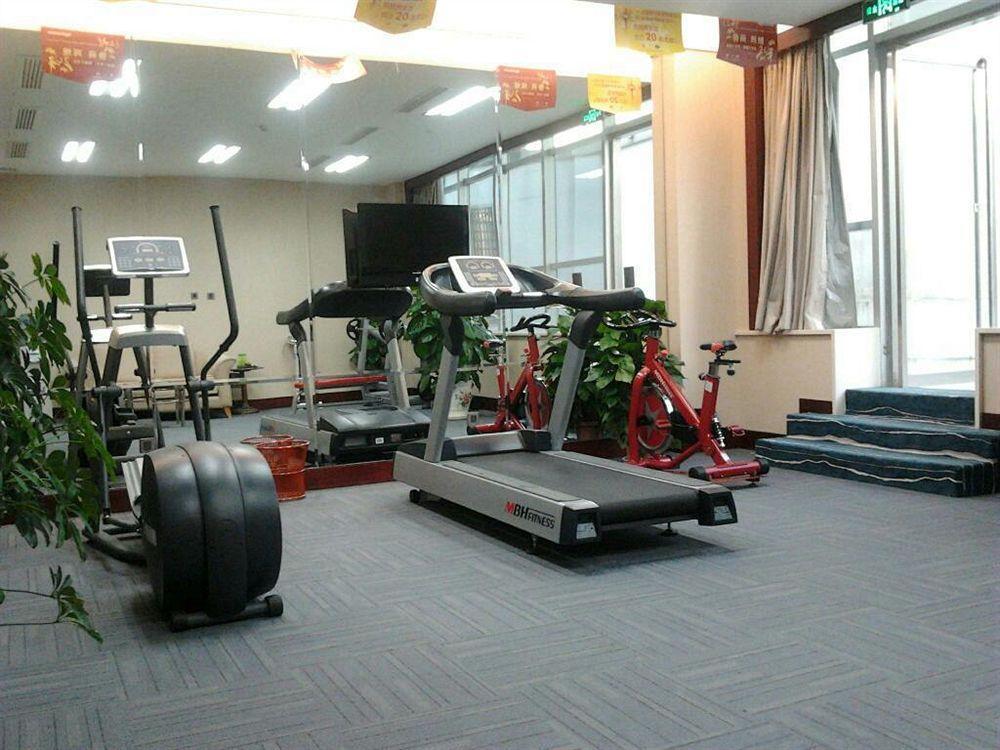 Inzone Garland Hotel Jinan Bagian luar foto